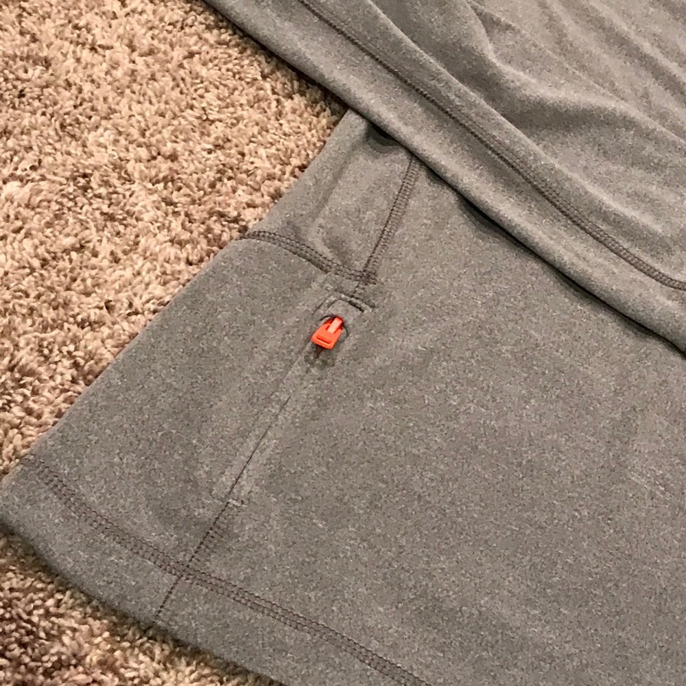 Hollister Men’s Gray & Orange Size Large 1/4 Zip - Picture 5 of 8